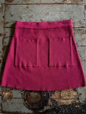 En Saison Dark Berry Ribbed Mini Skirt with Front Pockets
